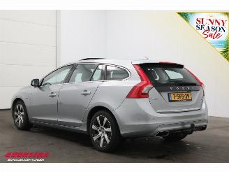 Volvo V-60 2.4 D6 AWD Plug-In Hybrid Summum Glasdak Navi Memory Leder SHZ Camera PDC AHK picture 4