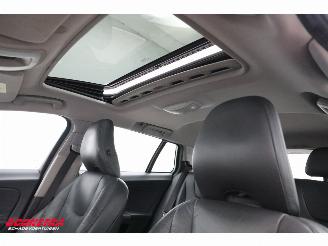 Volvo V-60 2.4 D6 AWD Plug-In Hybrid Summum Glasdak Navi Memory Leder SHZ Camera PDC AHK picture 11