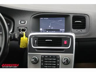 Volvo V-60 2.4 D6 AWD Plug-In Hybrid Summum Glasdak Navi Memory Leder SHZ Camera PDC AHK picture 7