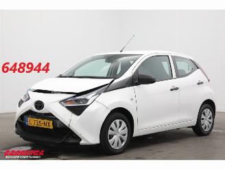 uszkodzony samochody osobowe Toyota Aygo 1.0 VVT-i x-fun Airco Cruise 2021/6