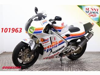 Tweedehands motor Honda RVF 400 NC 35 Kanemoto Racing 1997/7