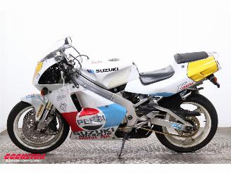 Suzuki RGV 250 VJ22 Pepsi picture 5