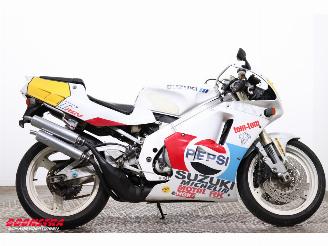 Suzuki RGV 250 VJ22 Pepsi picture 7