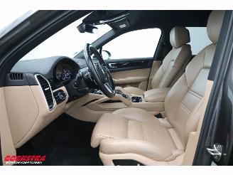 Porsche Cayenne 3.0 E-Hybrid Sport Chrono PASM PDLS Memory Leder SHZ Clima Navi Camera PDC picture 9