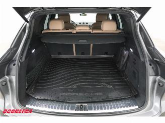 Porsche Cayenne 3.0 E-Hybrid Sport Chrono PASM PDLS Memory Leder SHZ Clima Navi Camera PDC picture 30