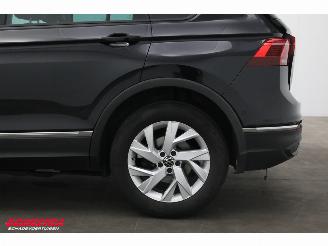 Volkswagen Tiguan 2.0 TSI DSG 4Motion Pano Schuif/kantel ACC Clima Navi SHZ Apple/Android Camera PDC picture 5