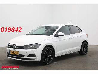 Coche accidentado Volkswagen Polo 1.0 TSI DSG Comfortline 5-drs Airco Cruise Bluetooth 2017/11