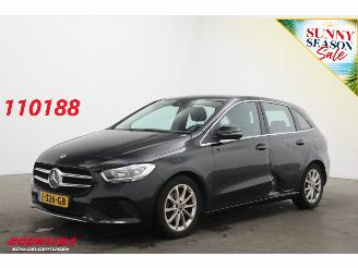Auto incidentate Mercedes B-klasse 180d Premium Plus Cruise Clima Navi SHZ Camera PDC 2020/1