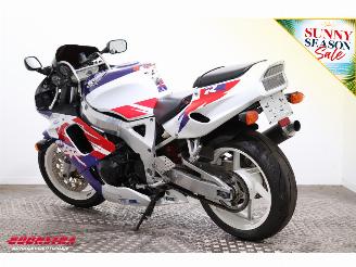 Honda CBR 900 RR Fireblade SC28 Yoshimura picture 4