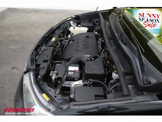 Toyota Rav-4 2.0 AUT Executive Business 4WD Cruise Clima Navi Leder SHZ Camera PDC picture 10
