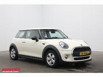 Mini One 1.5 3-drs Cruise Navi Bluetooth LMV picture 2