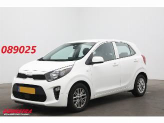skadebil auto Kia Picanto 1.0 DPi DynamicLine Cruise Airco Apple/Android Camera PDC LMV 2023/6