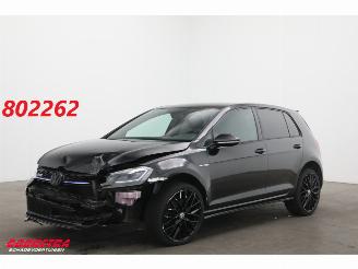 Unfallwagen Volkswagen Golf 1.4 TSI GTE LED ACC Virtual Camera PDC 2017/9
