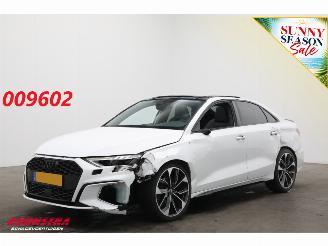 skadebil auto Audi A3 Limousine 35 TFSI S-Line edition Schuif/kantel ACC Navi SHZ Apple/Android Camera PDC 2020/9