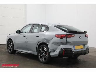 BMW iX2 eDrive20 67 kWh M Sport Edition ACC Navi Clima Leder SHZ Virtual Apple/Android Camera PDC picture 4