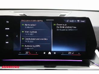 BMW iX2 eDrive20 67 kWh M Sport Edition ACC Navi Clima Leder SHZ Virtual Apple/Android Camera PDC picture 31