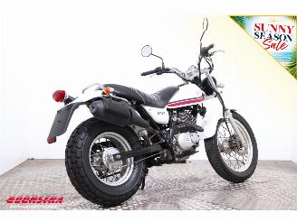 Suzuki  VanVan 200cc picture 3
