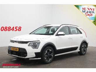 krockskadad bil auto Kia Niro DynamicLine 64.8 kWh ACC Navi Apple/Android Clima Camera PDC AHK 2024/2