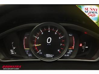 Volvo V-40 2.0 T2 Nordic+ Cruise Clima Navi Bluetooth SHZ PDC picture 22