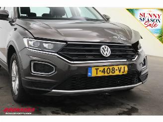 Volkswagen T-Roc 1.5 TSI Sport ACC Navi Airco Virtual Bluetooth AHK picture 5