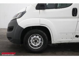 Peugeot Boxer 2.0 BlueHDI L2H2 Premium 9-zitter Airco Cruise Navi Camera PDC 53.214 km! picture 10