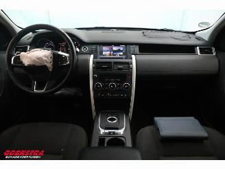 Land Rover Discovery Sport 2.2 TD4 Aut. Unfall 4WD SE Cruise Navi Clima PDC picture 16