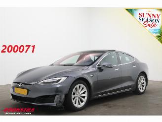 krockskadad bil auto Tesla Model S 75 Base Pano Schuif/kantel Cruise Navi Memory Leder SHZ Camera PDC 2017/8