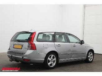 Volvo V-50 1.6 D2 S/S Kinetic Cruise Navi Clima Leder SHZ PDC picture 3