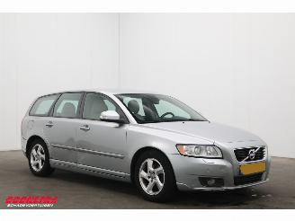 Volvo V-50 1.6 D2 S/S Kinetic Cruise Navi Clima Leder SHZ PDC picture 2