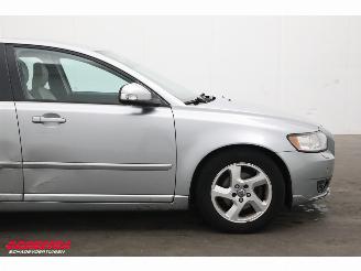 Volvo V-50 1.6 D2 S/S Kinetic Cruise Navi Clima Leder SHZ PDC picture 7