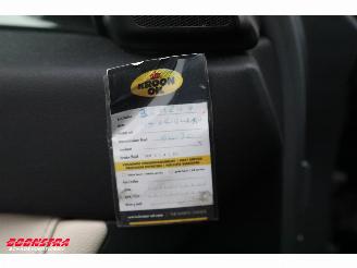 Volvo V-50 1.6 D2 S/S Kinetic Cruise Navi Clima Leder SHZ PDC picture 25
