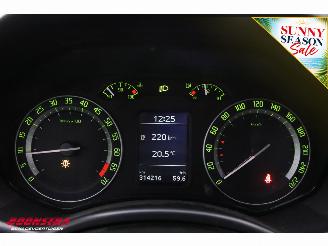 Skoda Octavia Combi 2.0 TFSI RS Clima Cruise PDC picture 16