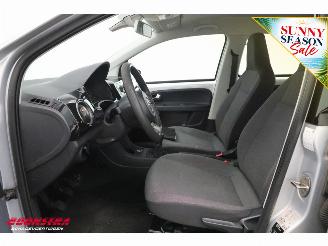 Volkswagen Up! 1.0 move up! BlueMotion 5-DRS Airco picture 14