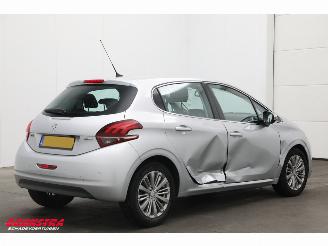 Peugeot 208 1.2 PureTech Allure Apple/Android Navi Clima Cruise Camera 64.916 km! picture 3