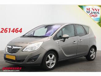 Käytettyjen passenger cars Opel Meriva 1.7 CDTi Cosmo Clima Cruise PDC AHK 2011/4
