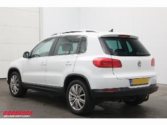 Volkswagen Tiguan 2.0 TDI Aut. 4Motion Sport&Style Pano Navi Clima Cruise SHZ PDC AHK picture 4