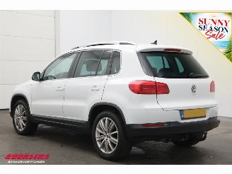 Volkswagen Tiguan 2.0 TDI Aut. 4Motion Sport&Style Pano Navi Clima Cruise SHZ PDC AHK picture 4