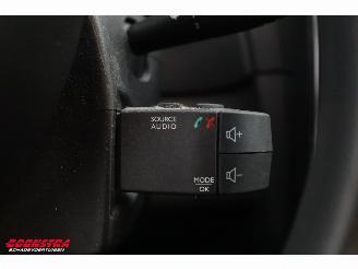 Renault Clio Estate Estate 0.9 TCe Zen Navi Airco Cruise AHK picture 19