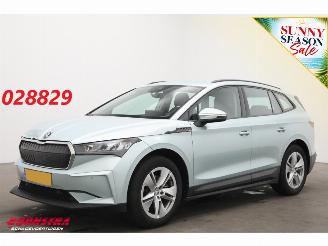 skadebil auto Skoda Enyaq 60 Leder Apple/Android Cruise Camera PDC 2021/12