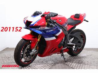 Vaurioauto  motor cycles Honda CBR 1000 RR SP ABS LED Akrapovic Lap Timer Quickshift 2025/5