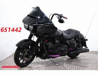 Vaurioauto  motor cycles Harley-Davidson  FLHTRXS Road Glide Special Jekill & Hyde ABS Cruise Navi Bluetooth 9.359 km! 2024/3