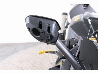 Aprilia RSV4 1100 Factory ABS LED Cruise Quickshift LapTimer 4.235 km! picture 9