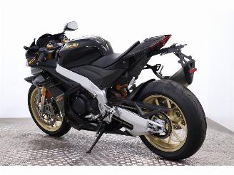 Aprilia RSV4 1100 Factory ABS LED Cruise Quickshift LapTimer 4.235 km! picture 4