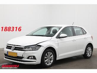 Voiture accidenté Volkswagen Polo 1.0 TSI Highline ACC Clima Camera SHZ PDC 2018/6