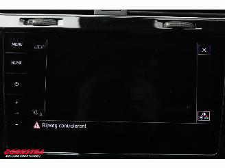 Volkswagen Golf 2.0 TSI GTI DSG LED ACC Apple/Android Camera SHZ picture 33