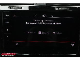 Volkswagen Golf 2.0 TSI GTI DSG LED ACC Apple/Android Camera SHZ picture 34