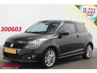 Schadeauto Suzuki Swift 1.6 Sport Clima Cruise PDC 2012/8