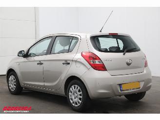 Hyundai I-20 1.2i ActiveVersion Radio/CD Elek Ramen 81.477 km! picture 4