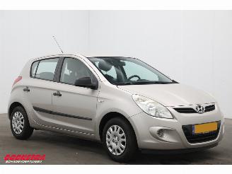 Hyundai I-20 1.2i ActiveVersion Radio/CD Elek Ramen 81.477 km! picture 2