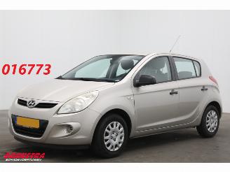 Käytettyjen passenger cars Hyundai I-20 1.2i ActiveVersion Radio/CD Elek Ramen 81.477 km! 2009/6
